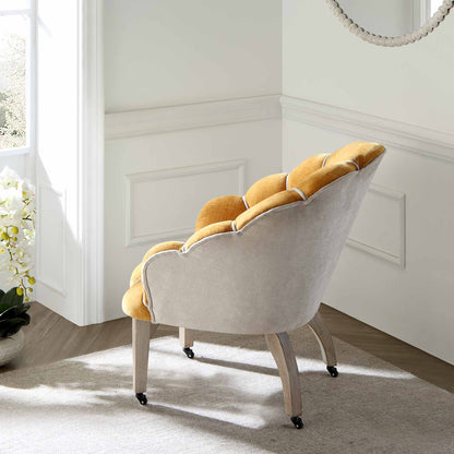 Chaise à palourdes festonnée Barnard, chenille moutarde