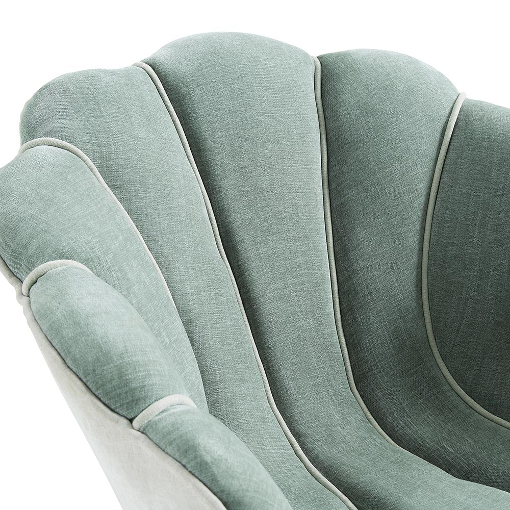 Chaise à palourdes festonnée Barnard, chenille vert sauge