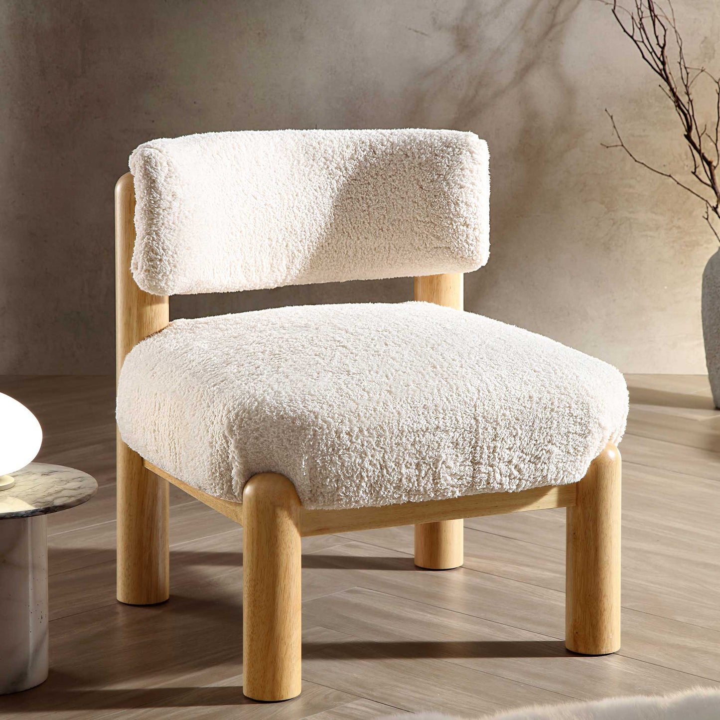 Fauteuil d'appoint en fausse peau de mouton Sherpa écru Okja