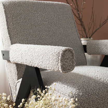 Chaise d'appoint Chinnor Taupe Boucle avec cadre en chêne noir