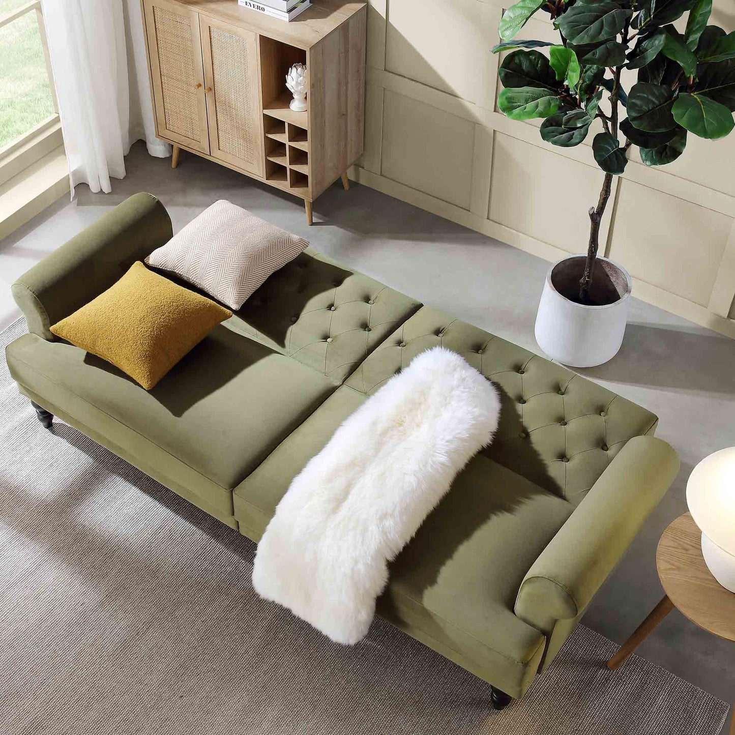 Canapé-lit Chesterfield 3 places Hanney en velours vert mousse