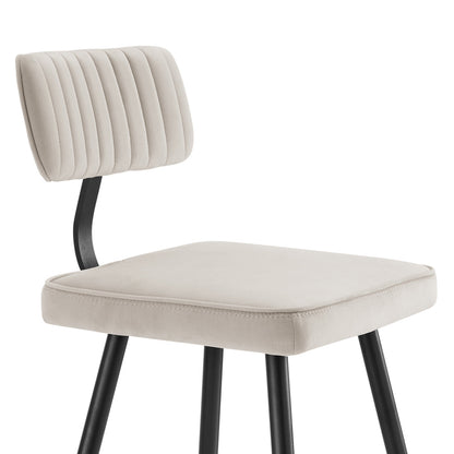 Ensemble de 2 tabourets de bar Charlecote en velours couleur champagne