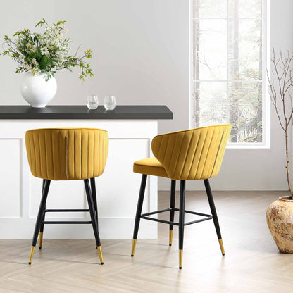 Ensemble de 2 tabourets de bar Carver rembourrés en velours moutarde Langham