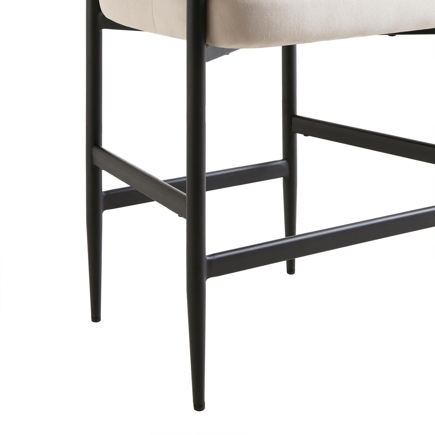 Tabouret de bar Fulbourn en velours champagne avec pieds noirs
