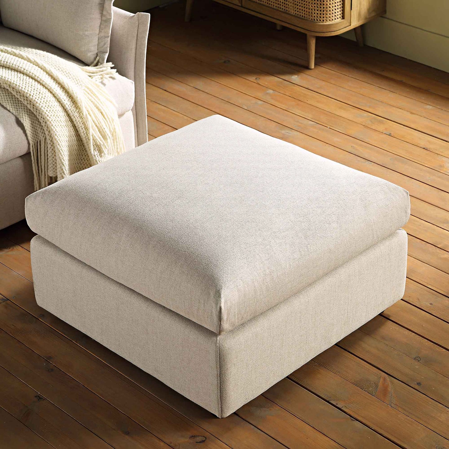 Pouf en tissu beige Byron