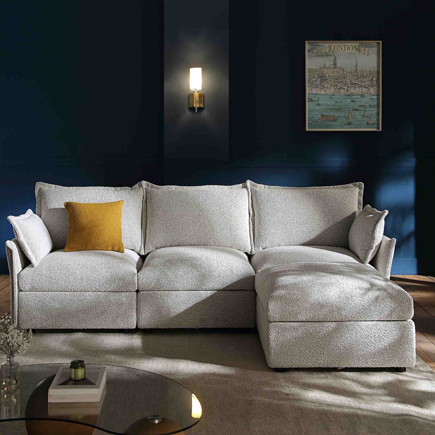 Canapé modulaire Byron Pillow Edge Mist Grey Boucle, méridienne 3 places