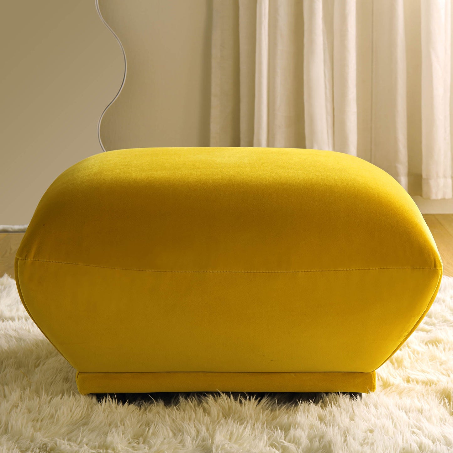 Pouf Gianni, velours verge d'or