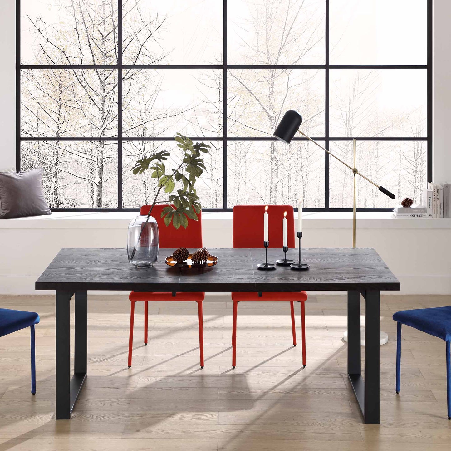 Table à manger extensible BERN 6-8 places en chêne foncé avec pieds en métal