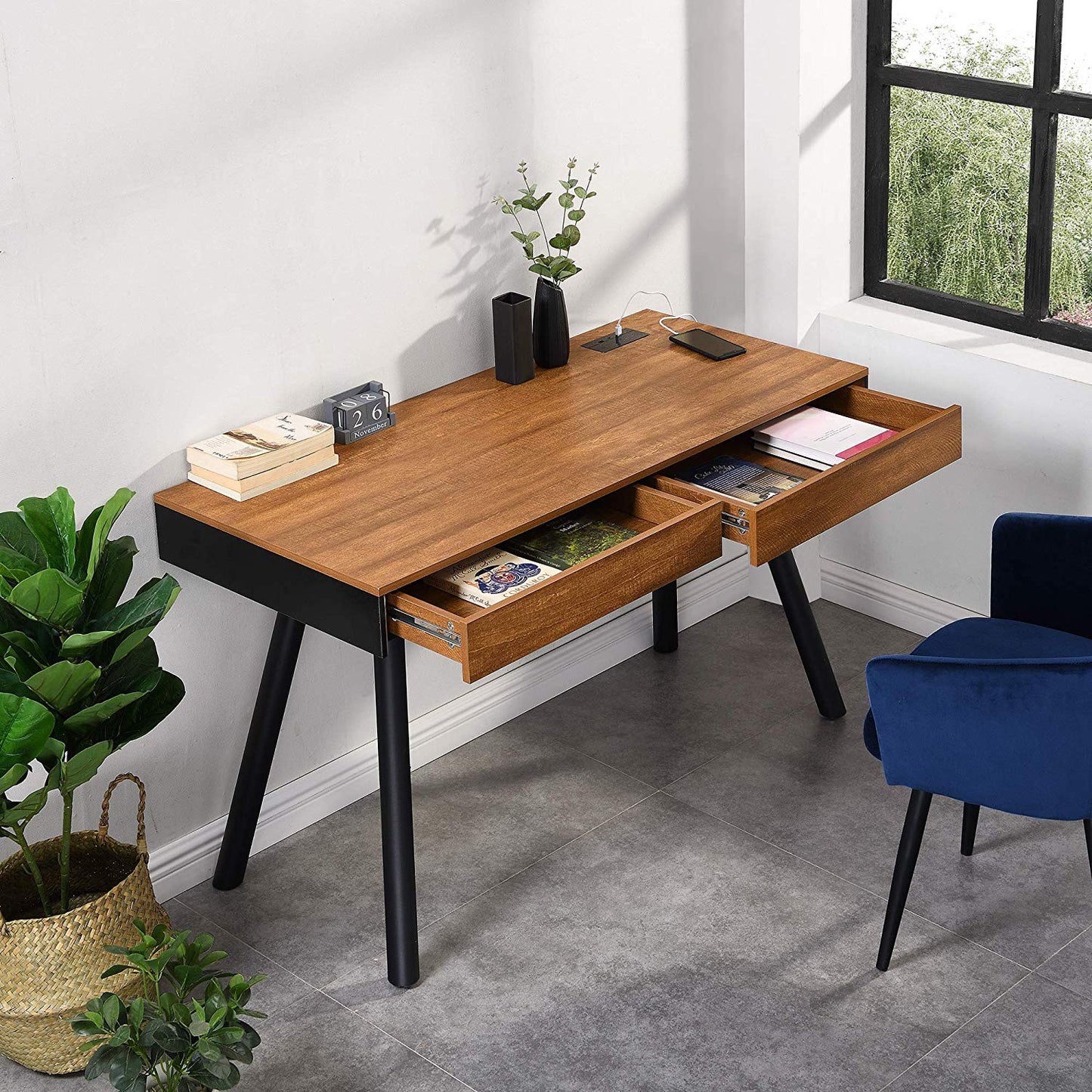 Bureau intelligent ZERMATT avec haut-parleur Bluetooth/USB intégré et chargeur