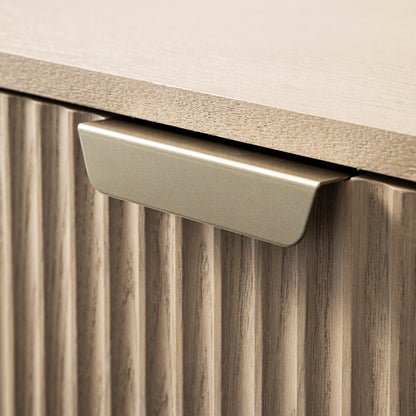 Meuble TV Richmond Ridged 120 cm de large, frêne clair