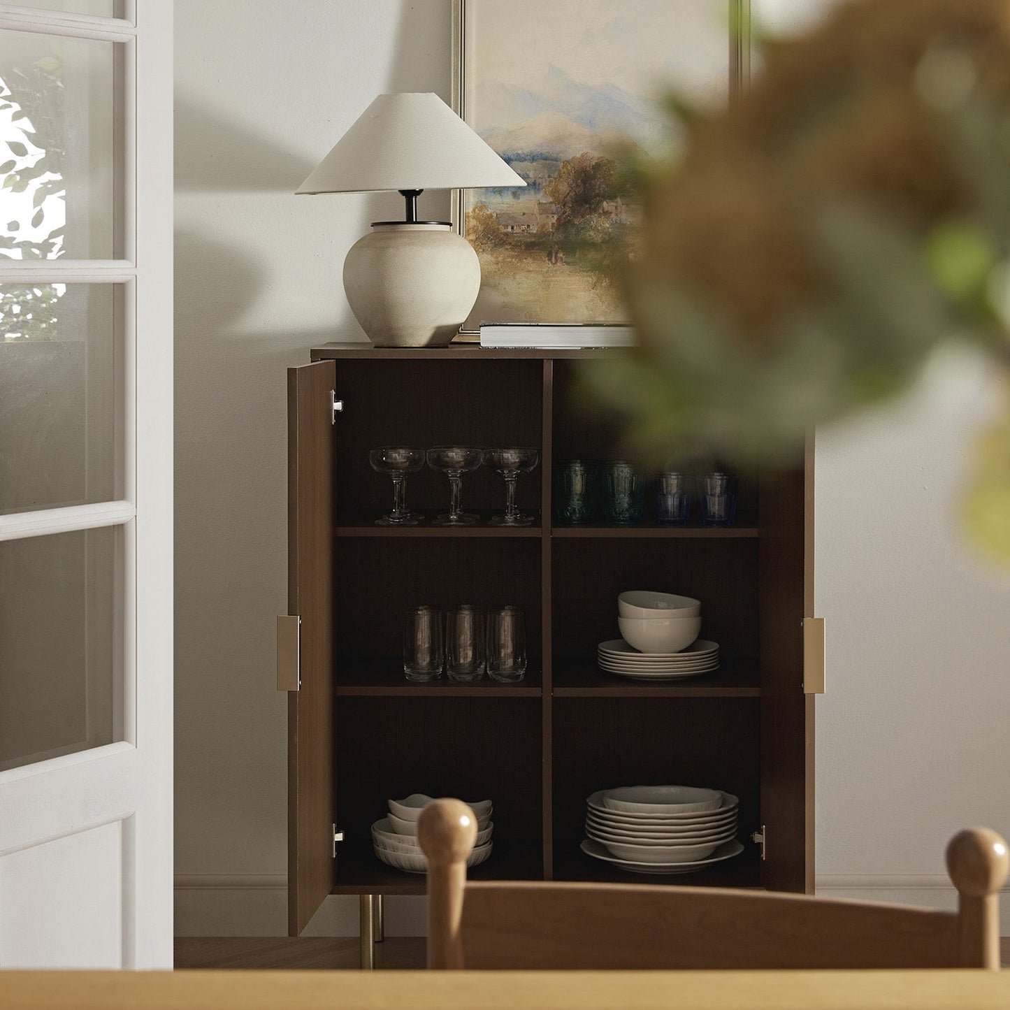 Meuble de rangement Richmond Ridged Highboard, frêne foncé