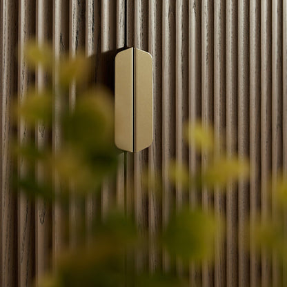 Meuble de rangement Richmond Ridged Highboard, frêne foncé