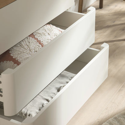 Commode 3 tiroirs à bords incurvés Agnes, blanche