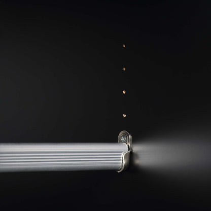 Armoire double striée Richmond avec tiroir, noir mat