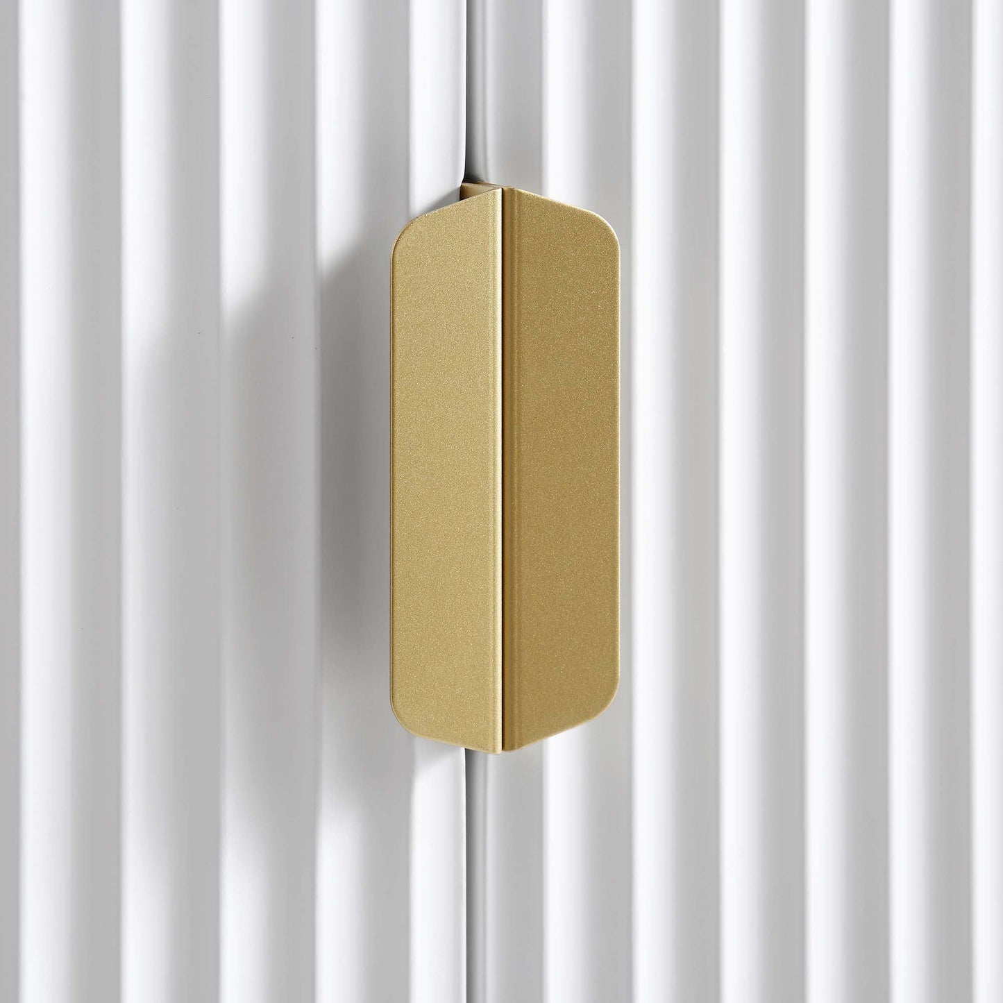 Armoire double striée Richmond avec tiroir, blanc mat