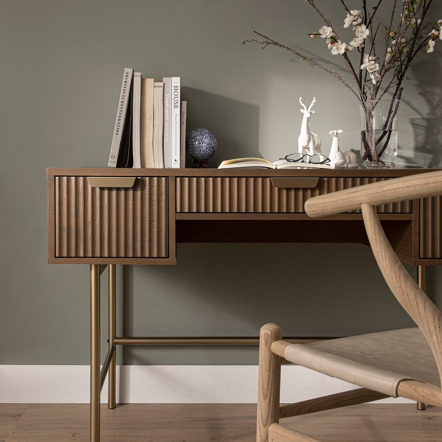 Coiffeuse Richmond Ridged, frêne foncé