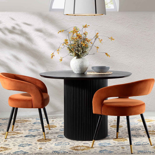 Table à manger ronde Maru en chêne noir