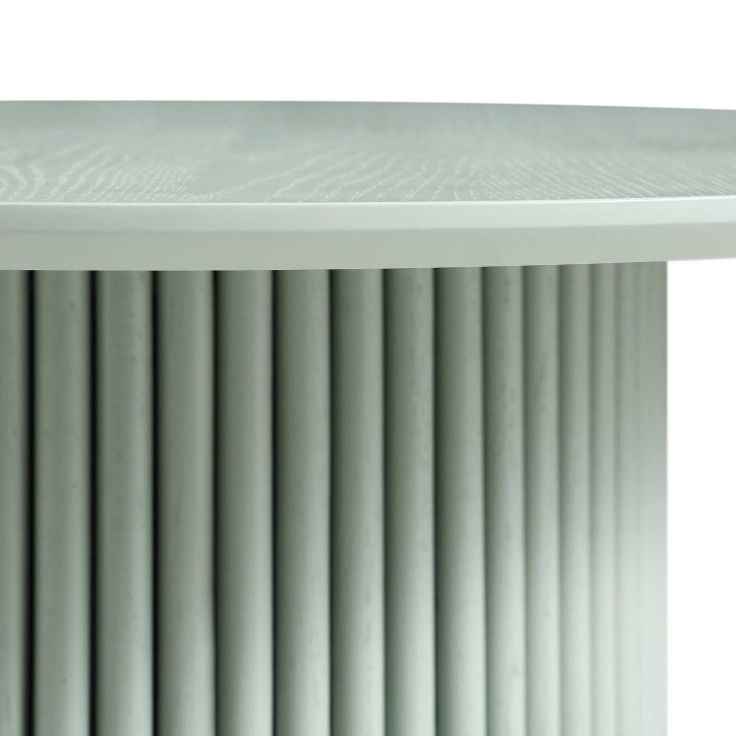 Table basse ronde sur pied en chêne Maru, vert sauge