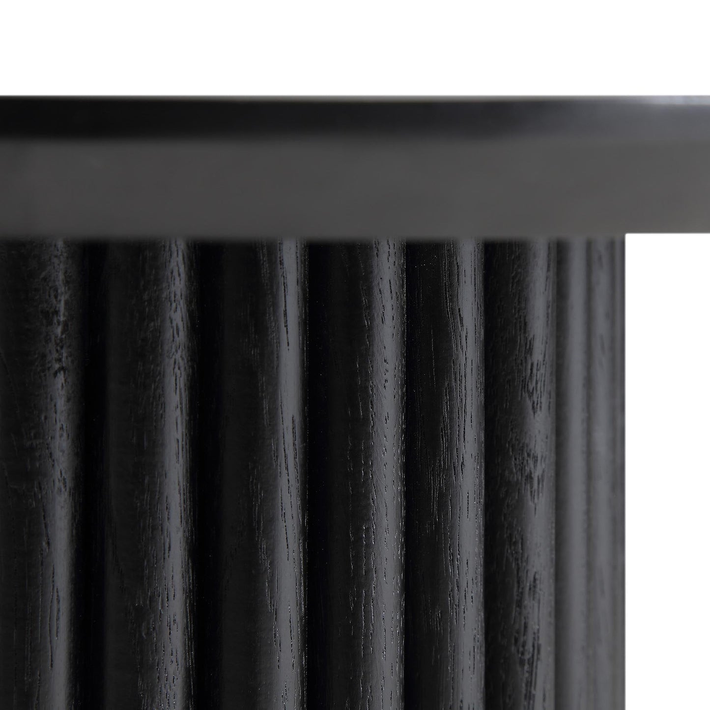 Table d'appoint ronde en chêne Maru, noire