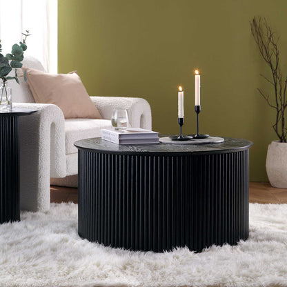 Table basse ronde en chêne Maru avec rangement, noire