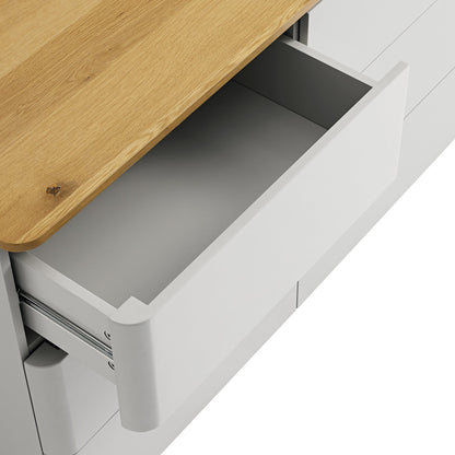 Commode 6 tiroirs à bords incurvés Agnes, gris tourterelle avec plateau en chêne