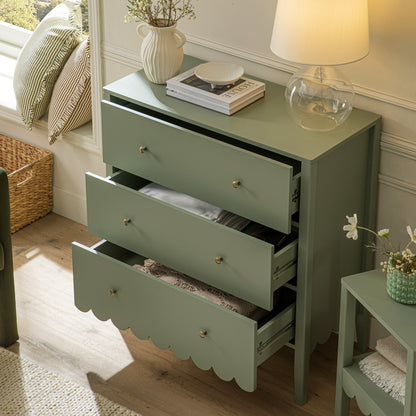 Commode 3 tiroirs Henley à bords festonnés, vert sauge