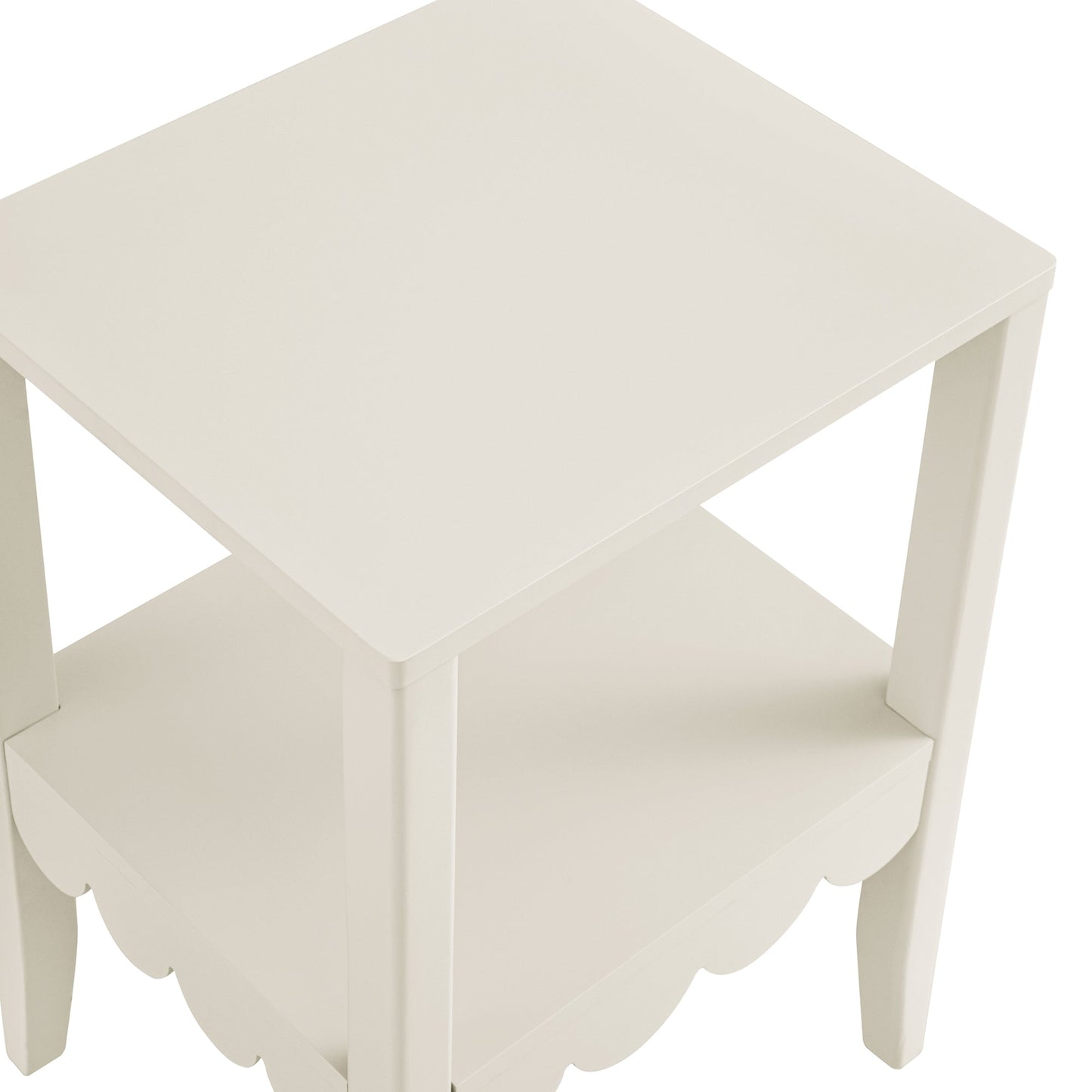 Table d'appoint à bords festonnés Henley, sable clair