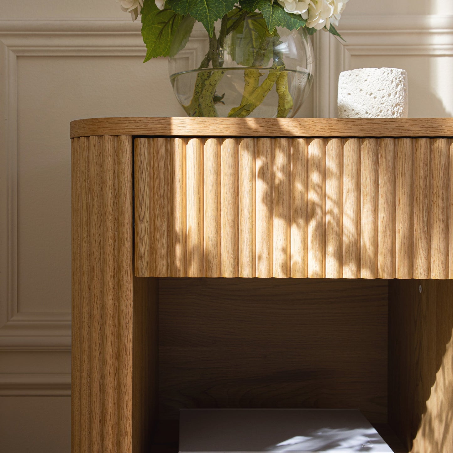 Table de chevet Maru à 1 tiroir, chêne