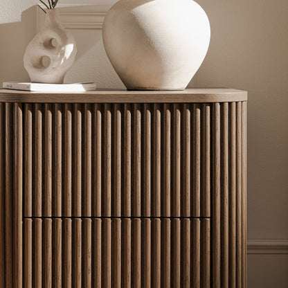 Table de chevet Maru à 2 tiroirs, chêne argenté