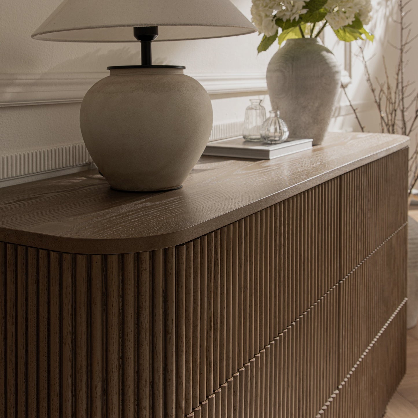 Commode Maru à 6 tiroirs, chêne argenté