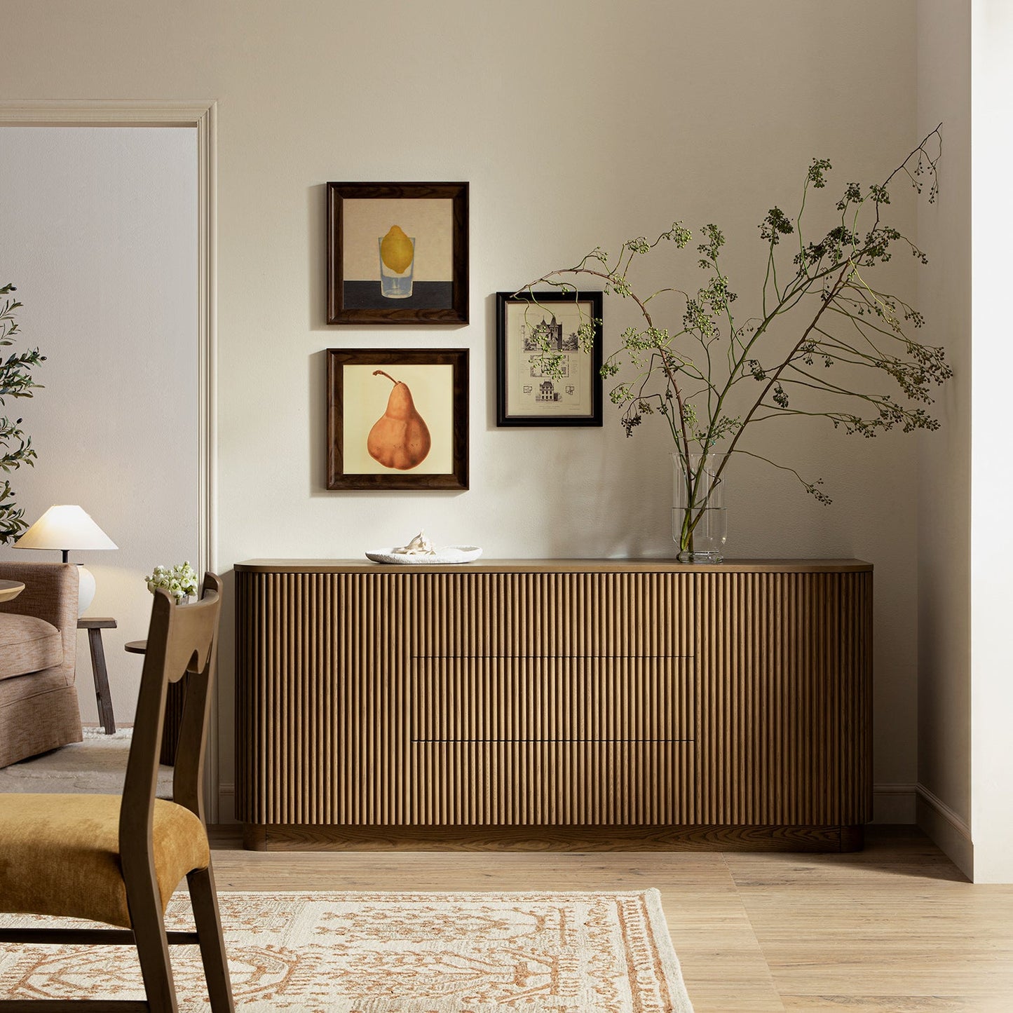 Grand buffet Maru à 2 portes et tiroirs, chêne argenté