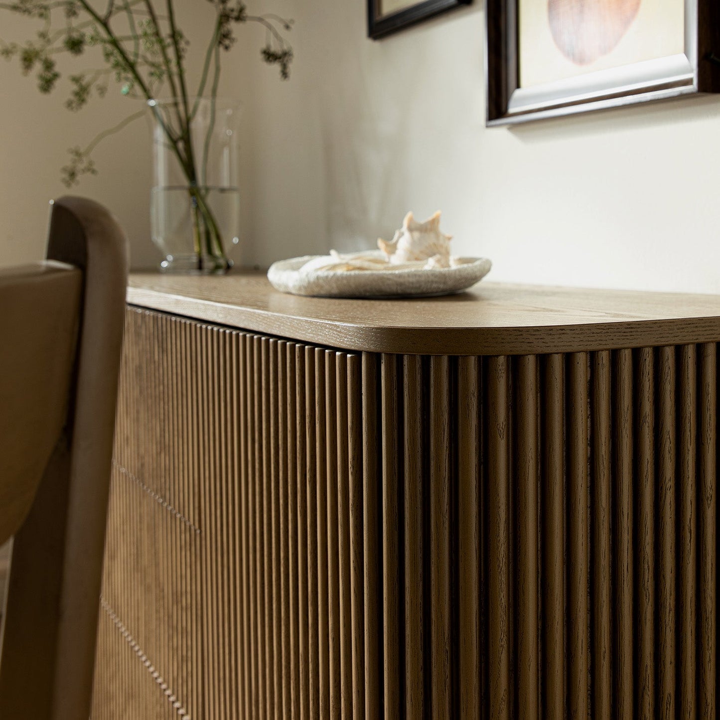 Grand buffet Maru à 2 portes et tiroirs, chêne argenté