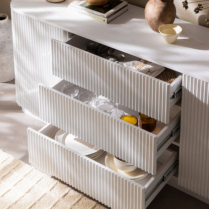 Grand buffet Maru à 2 portes et tiroirs, blanc délavé