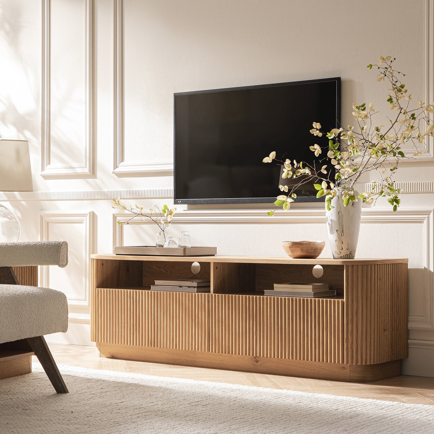 Meuble TV Maru 162 cm avec tiroirs, chêne