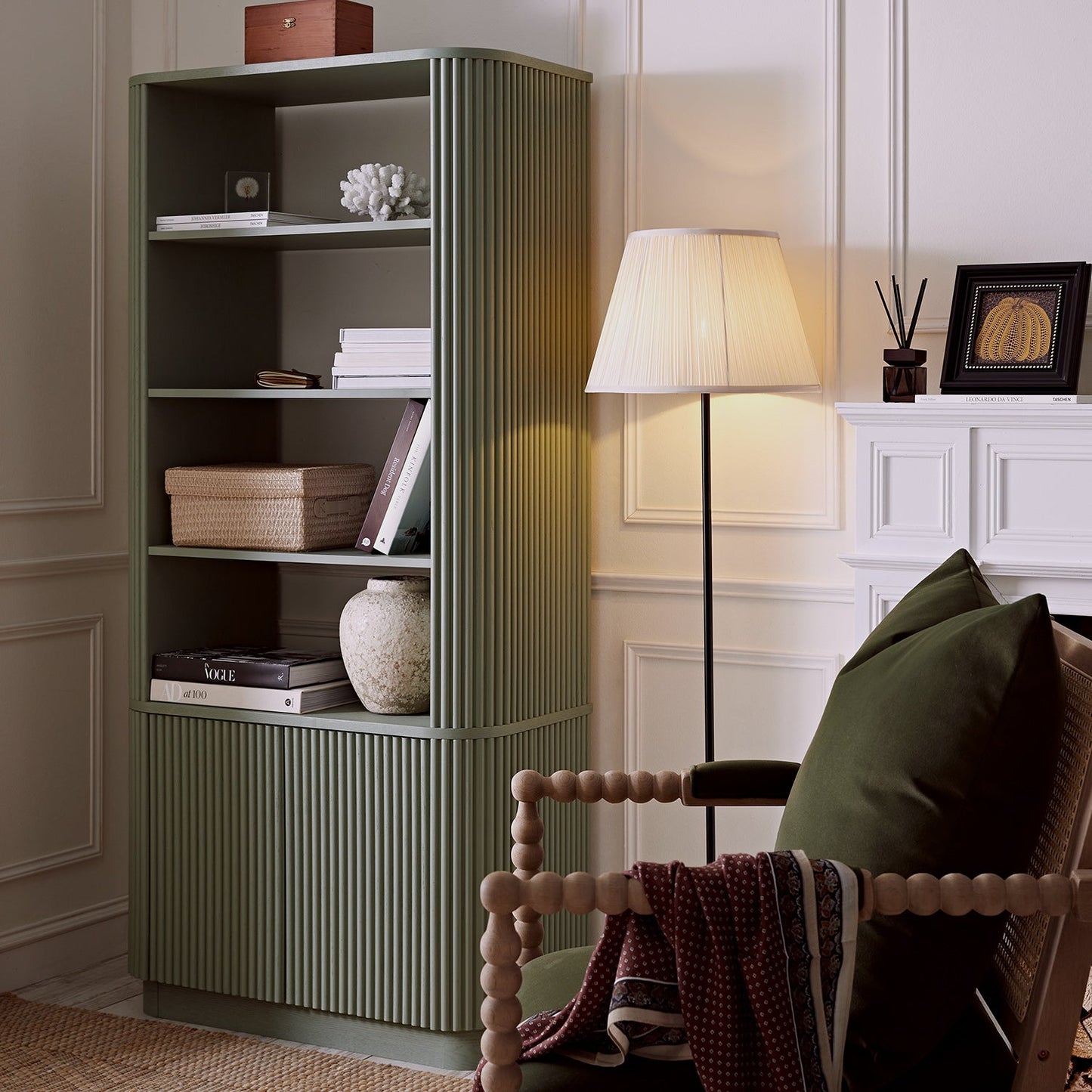 Bibliothèque Maru avec armoire, vert sauge