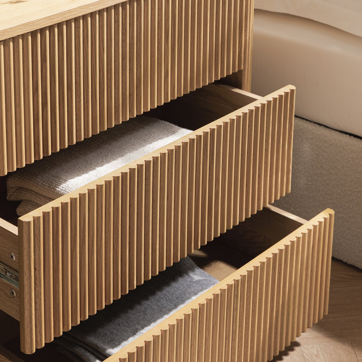 Commode 3 tiroirs Maru, chêne