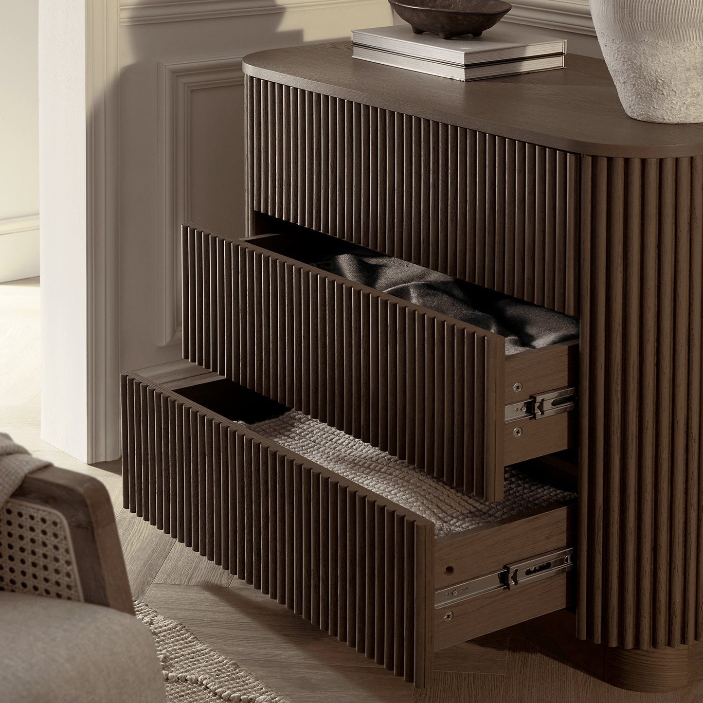 Commode 3 tiroirs Maru, chêne argenté