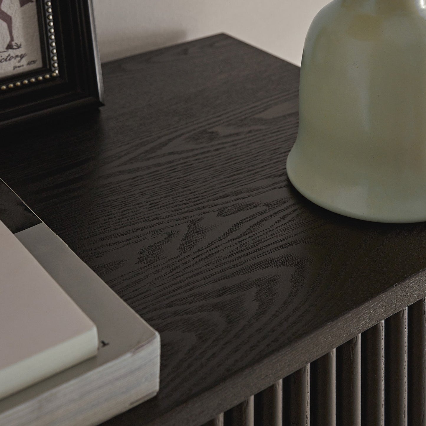 Commode 5 tiroirs Maru, noire