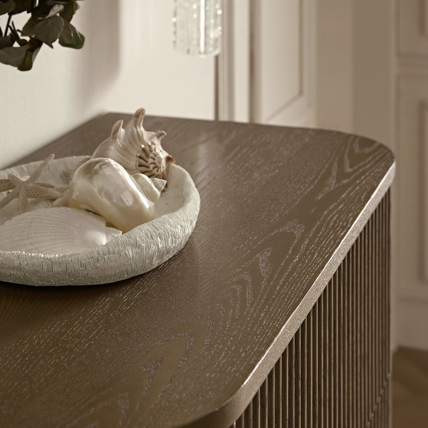 Commode Maru à 5 tiroirs, chêne argenté