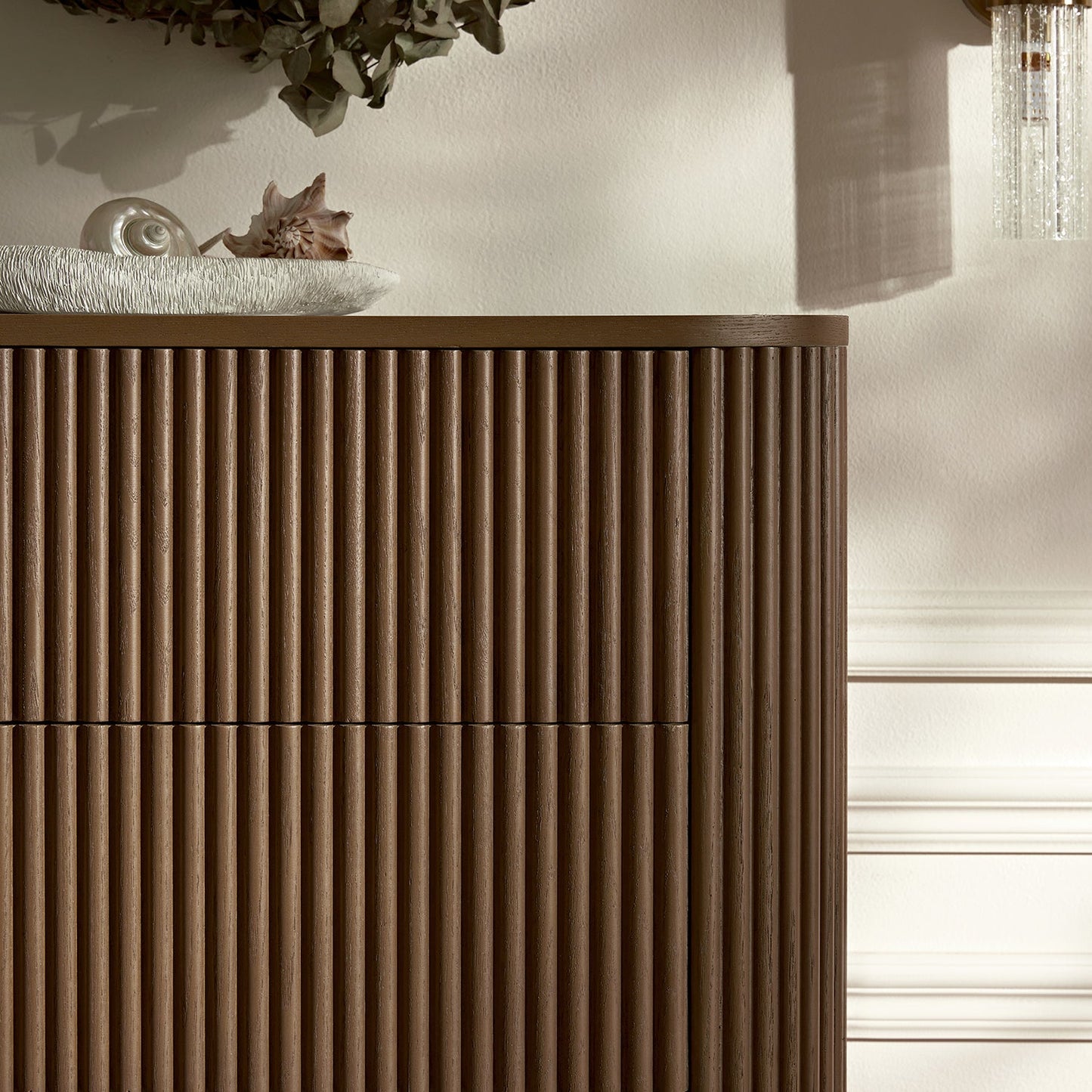 Commode Maru à 5 tiroirs, chêne argenté