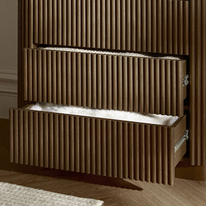 Commode Maru à 5 tiroirs, chêne argenté