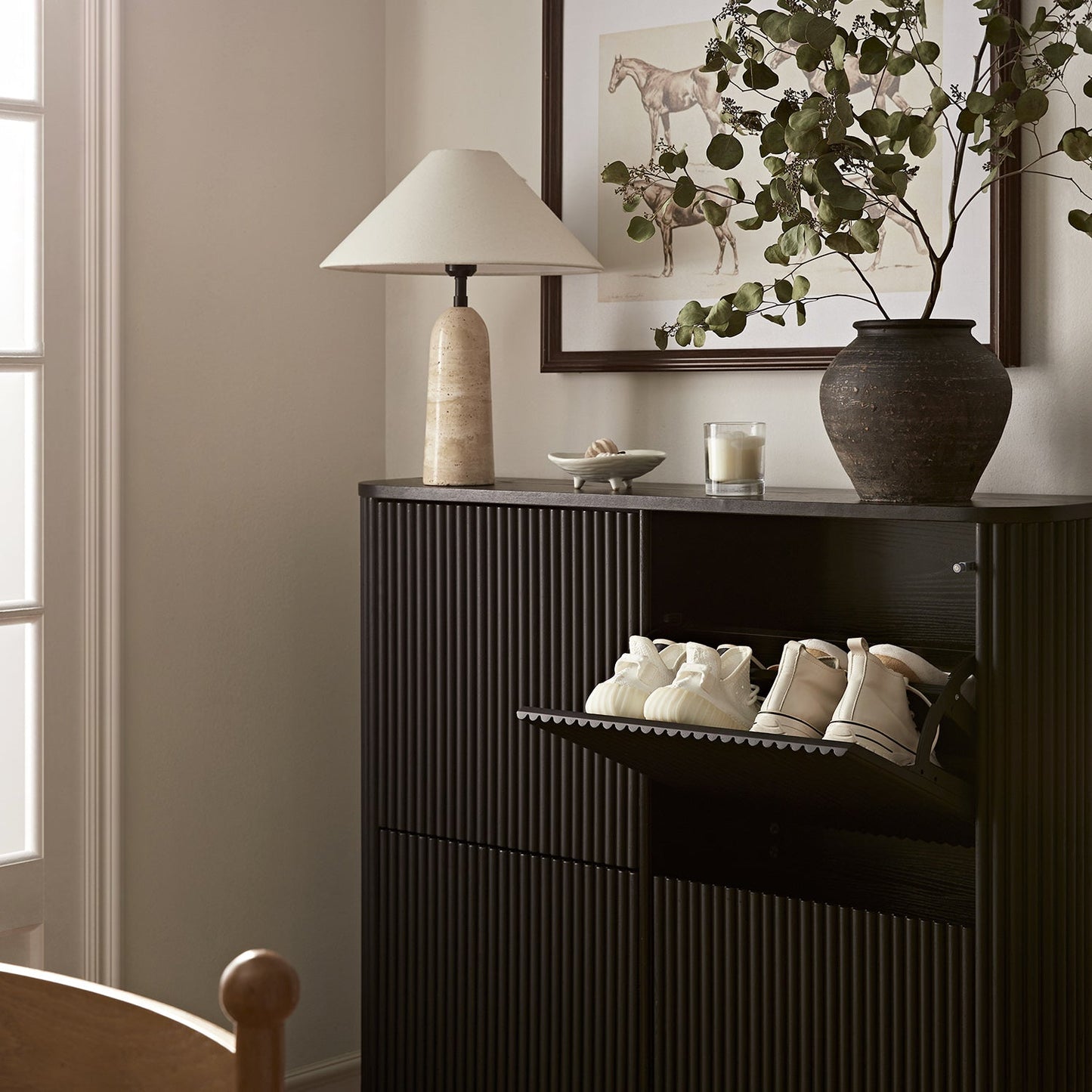 Armoire à chaussures Maru 4 portes, noire