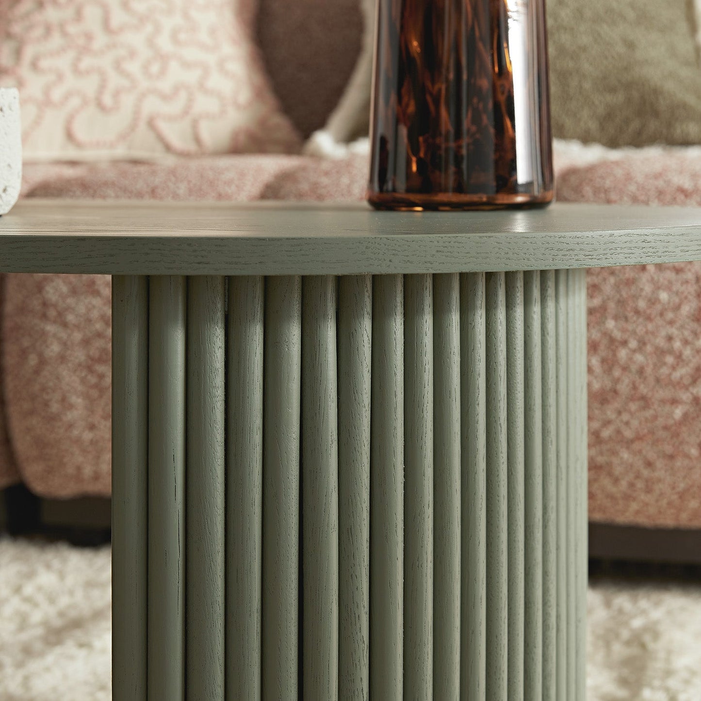 Table basse ovale Maru, vert sauge