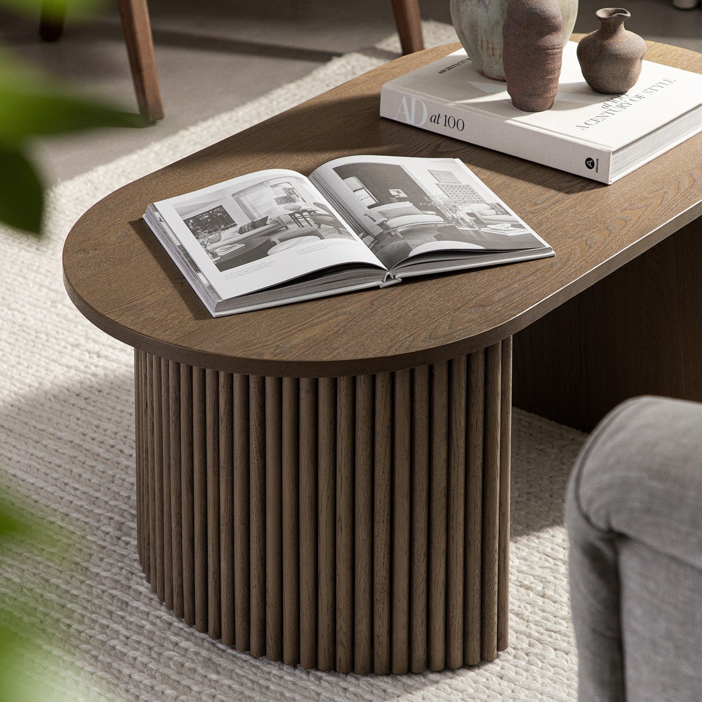 Table basse ovale Maru, chêne argenté