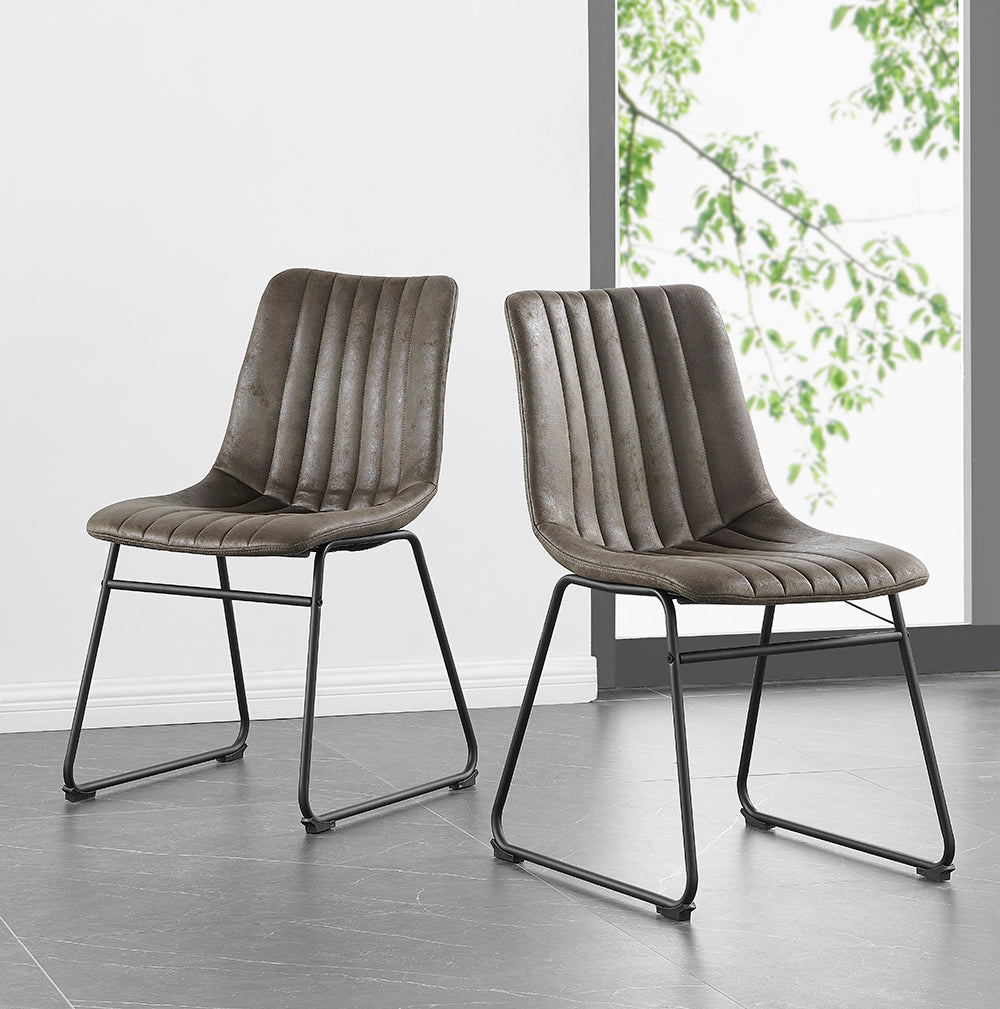 Ensemble de 2 chaises de salle à manger cannelées Sutton en cuir vegan avec structure en métal (gris acier)