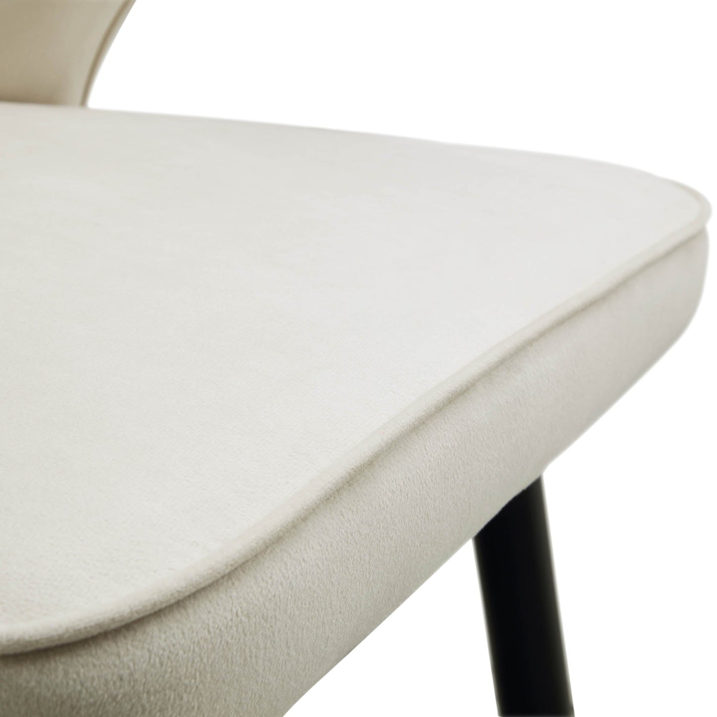 Ensemble de 2 chaises de salle à manger Carver rembourrées en velours champagne Langham