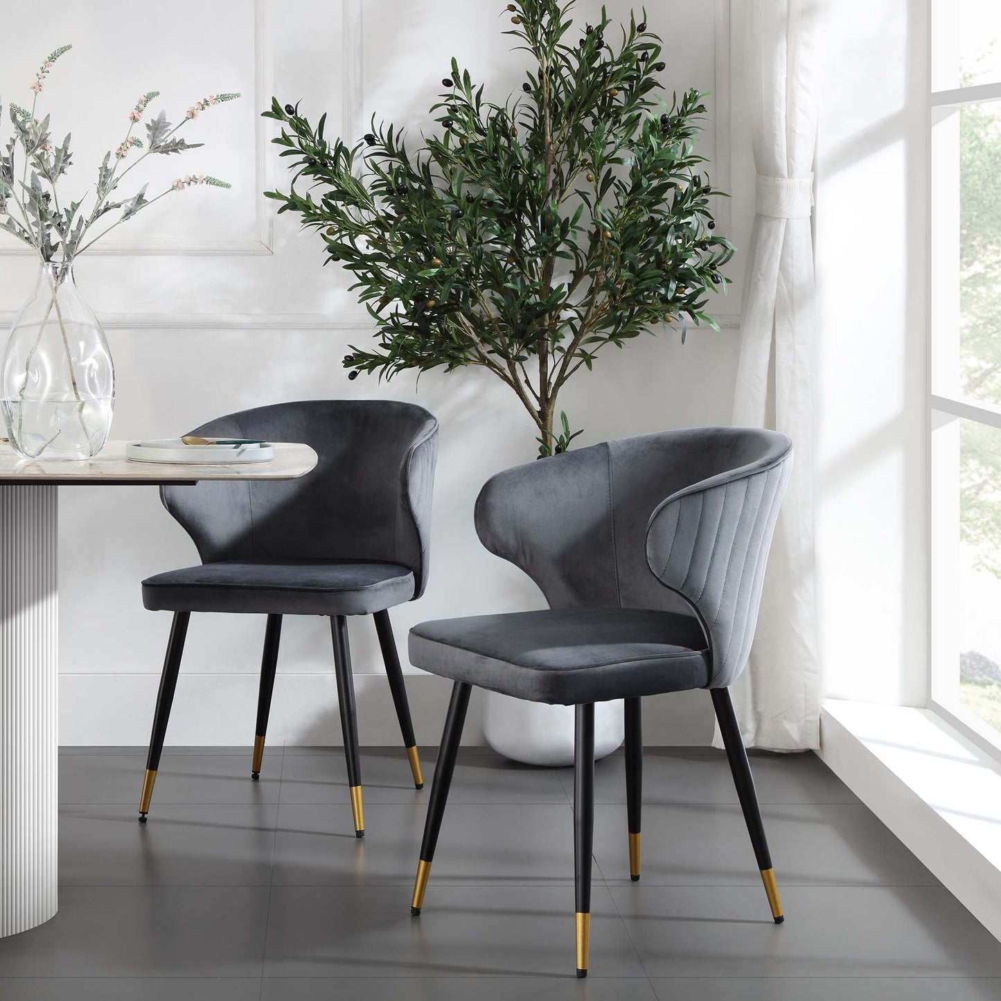 Ensemble de 2 chaises de salle à manger Carver rembourrées en velours gris Langham