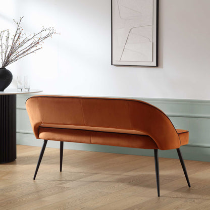 Banc de salle à manger 3 places rembourré en velours orange Oakley avec passepoil contrasté