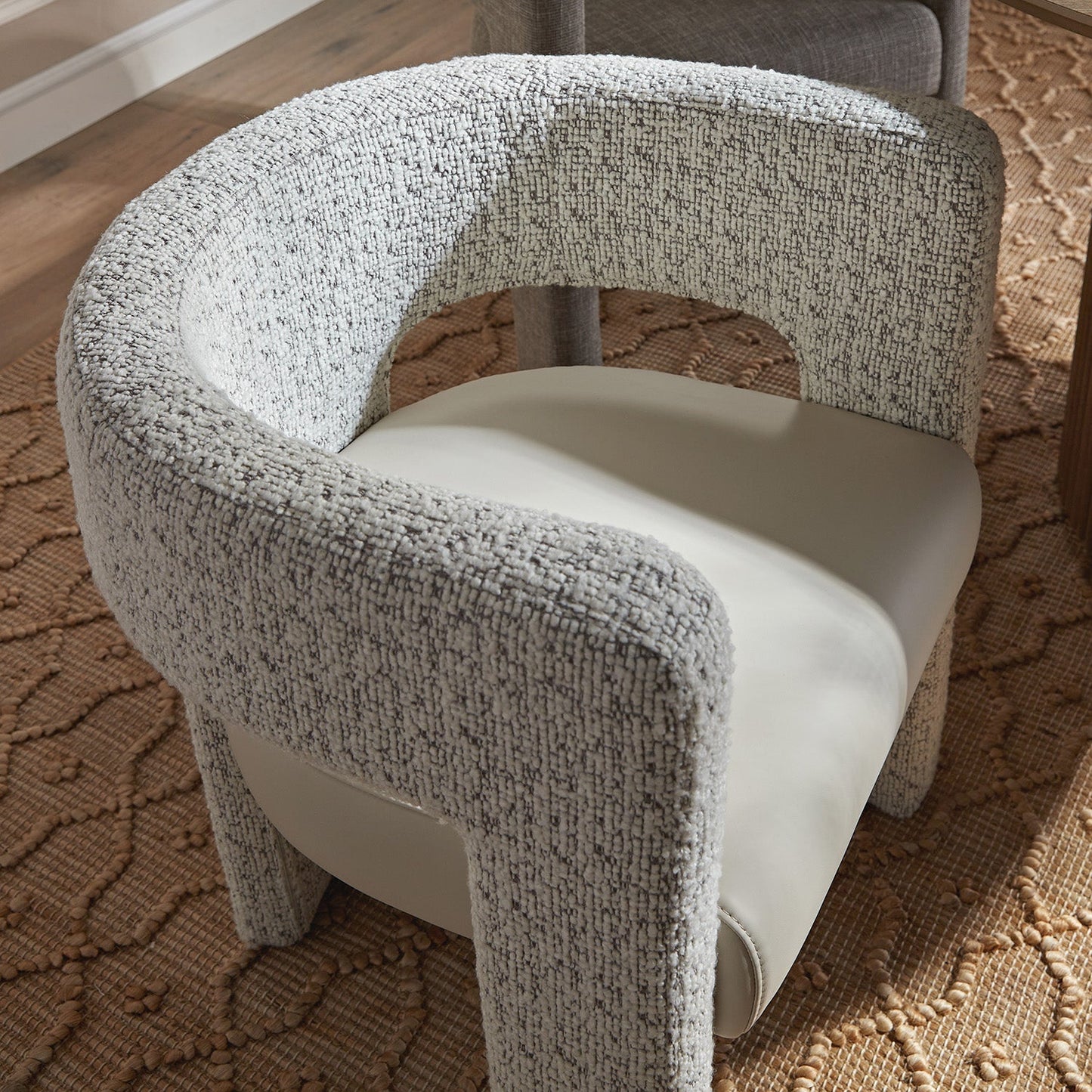 Chaise de salle à manger Greenwich Taupe Boucle et siège en similicuir beige