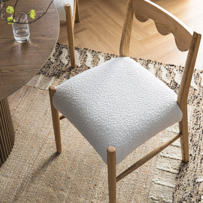 Ensemble de 2 chaises de salle à manger Ludlow, boucle écrue | Structure en chêne naturel